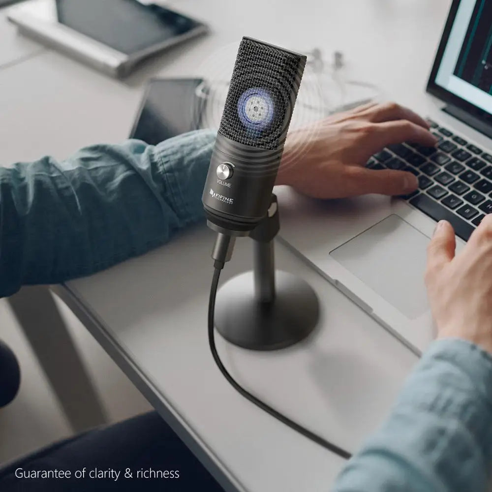 Micrófono USB FIFINE para portátiles y ordenadores para grabación, streaming, locuciones y podcasting de audio y vídeo K670