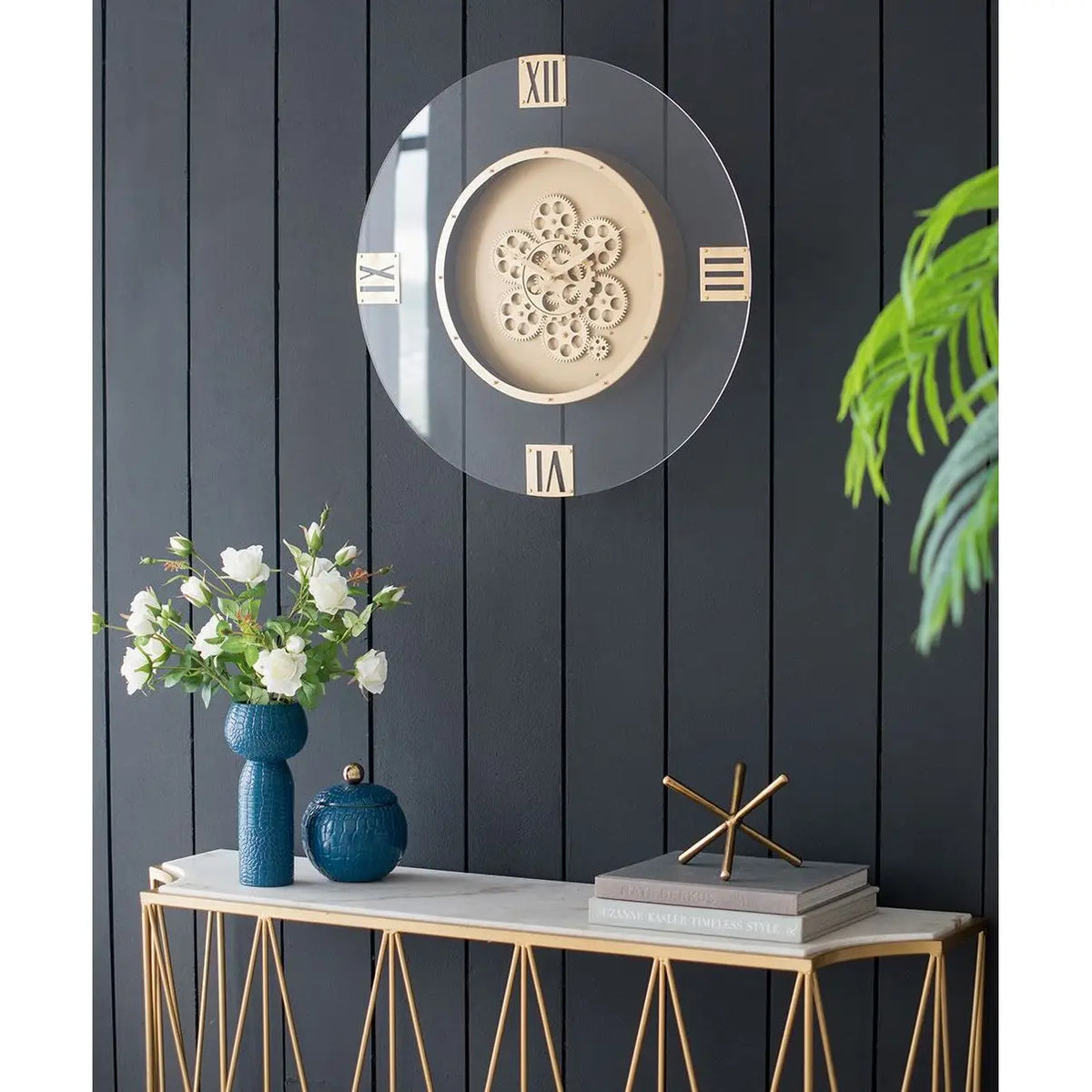 Reloj de pared redondo de 23,5\" con diseño de números romanos y engranajes móviles